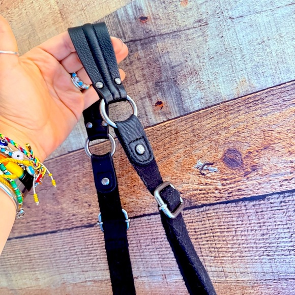 NWOT The Sak Silverlake Studded Leather Crossbody Bag - Picture 7 of 13